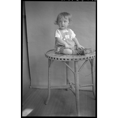 SLM X1923-90 - Barnporträtt