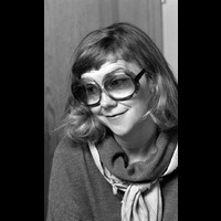 BLM Sba 19790427 a 14 - Kvinna med glasögon