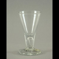 Blm 8250 - Spetsglas