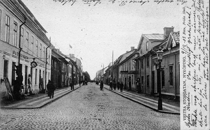 Vestra Storgatan, Nyköping. Fototid: 1903