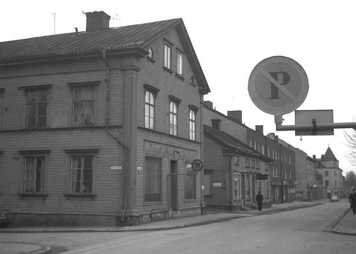 Västra Kvarngatan från Slottsgatan mot Västra T...