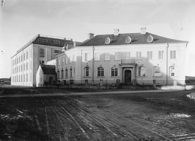 Exteriör av Sunlight, Nyköping. Fototid: 1924.