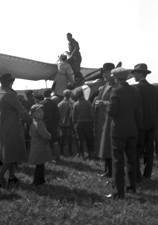 Flygningar. Fototid: 1933.