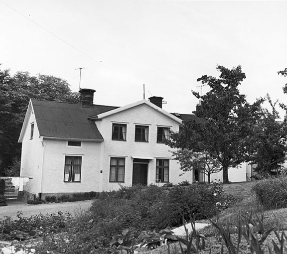 Gårdsinteriör, Östra Kyrkogatan 4. Fototid: 1963.