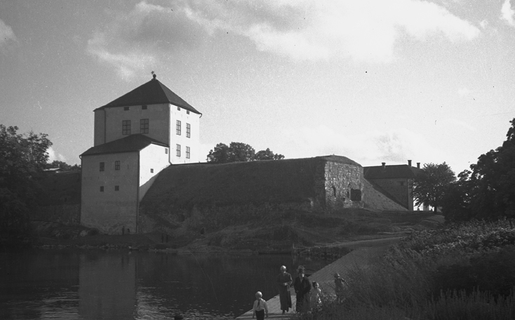 Vy över Nyköpingshus. Fototid: 1922-1960.