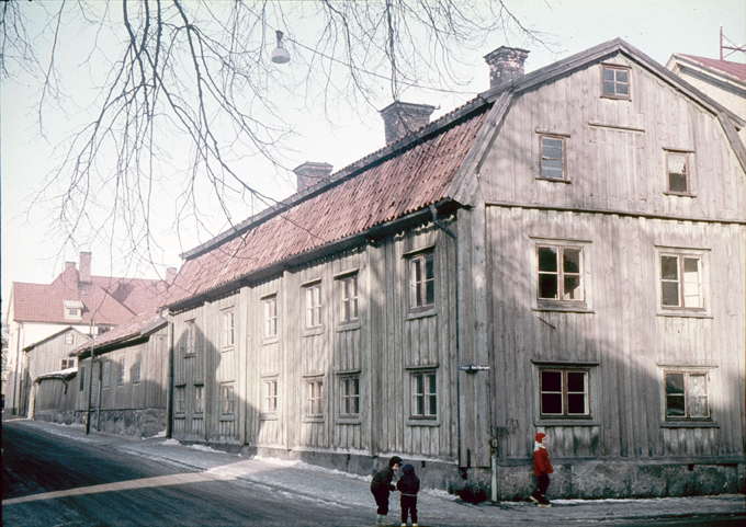F.d. Lövenius klädesfabriksbyggnad vid S:t Anne...