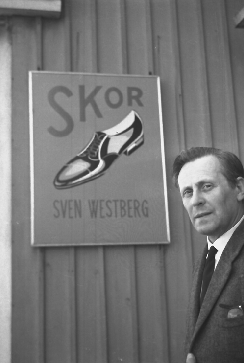 Sven Westberg, Skomakare. Fototid: 1960.