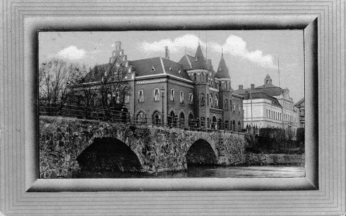 Stadsbron, Sparbankshuset. Fototid: 1901-1913.