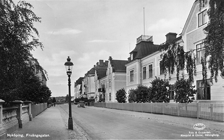 Nyköping. Fruängsgatan. Fototid: 1913-1938.