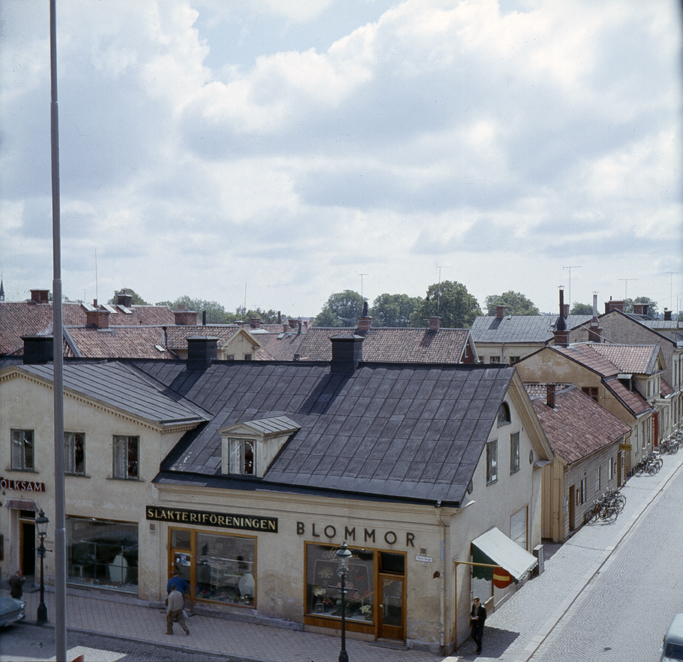 Stora Torget / Slottsgatan. Fototid: 600702.