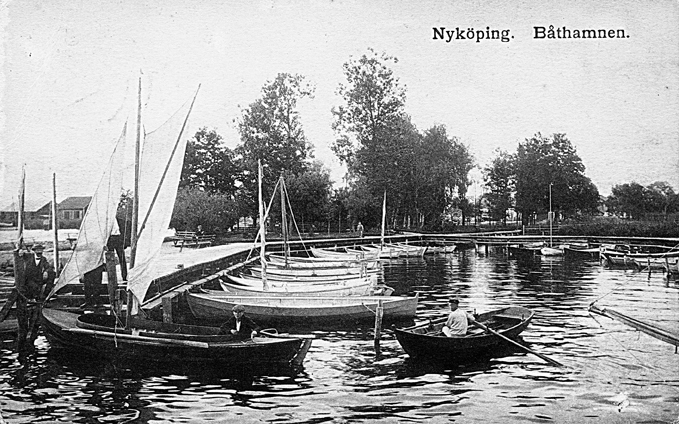Båthamnen Nyköping. Fototid: 1906-1919.