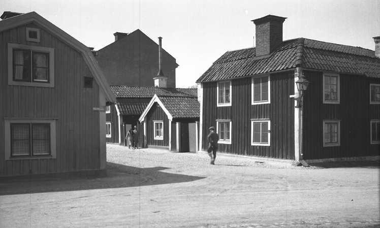 Östra Kvarngatan -Östra Bergsgatan, Gamla hus v...