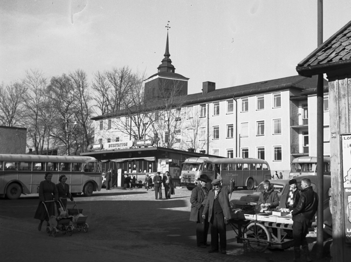 Västra Trädgårdsgatan 32-36. Gamla Busstationen.