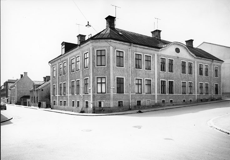 Korsningen Östra Rundgatan 14 och Skjutsaregata...