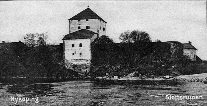 Nyköping. Slottsruinen. Fototid: 1901-1908.