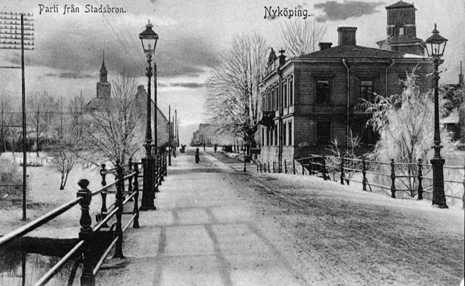 Parti från Stadsbron. Nyköping. Fototid: 1901-1...