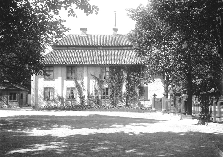 Gammalt hus, Västra Storgatan 40. Fototid: 1922...