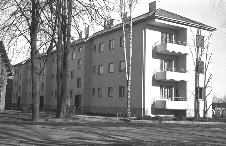 Kungsgatan 1, Smalhuset. Huset är uppfört 1941....