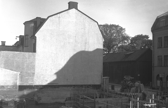 Gårdsinteriör Bagaregatan 31. Fototid: 1954.