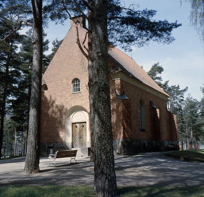 Nyköping Kapell Nya Begravningsplats. Fototid: ...