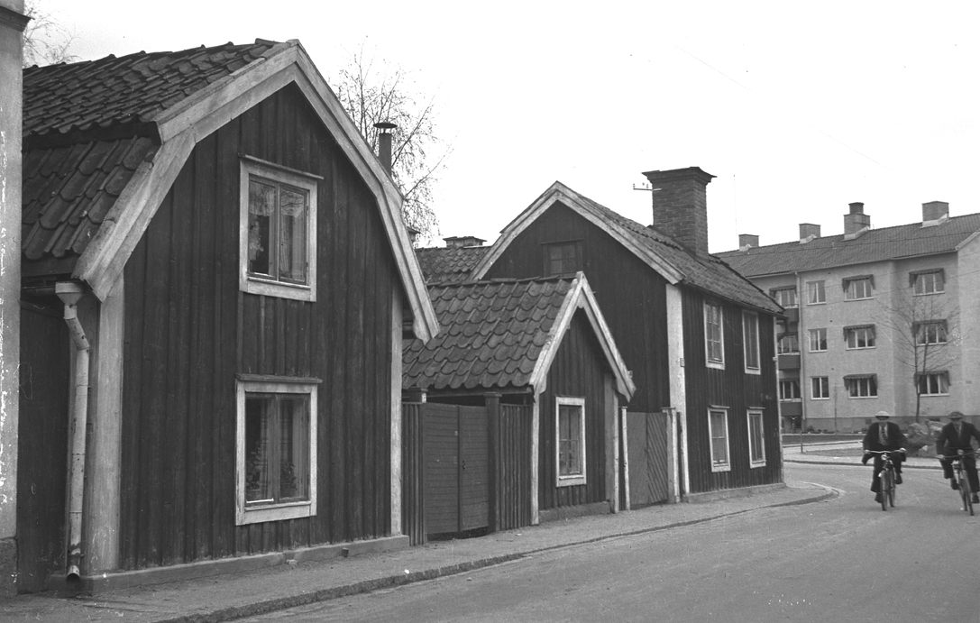 Östra Kvarngatan 13 - 17 med Qvarnströmska gård...