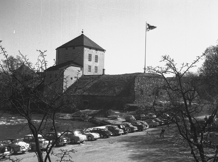 Vy över Nyköpingshus. Fototid: 1942-1968.