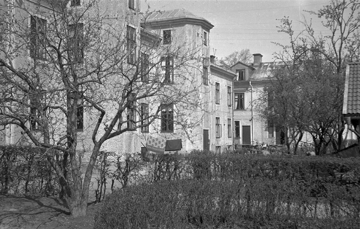 Gårdsinteriör Repslagaregatan 6. Fototid: 1945.