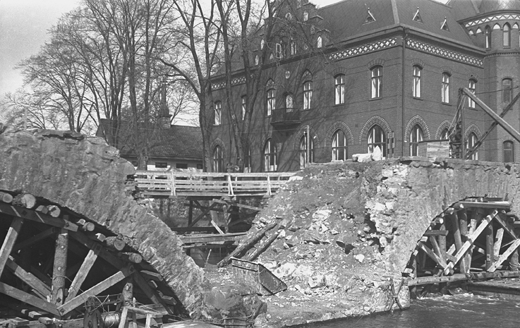 Stadsbron under ombyggnad. Fototid: 1935-1936.