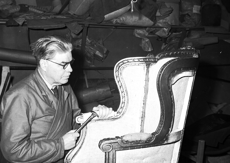 David Sjögren, Tapetseraremästare. Fototid: 1958.