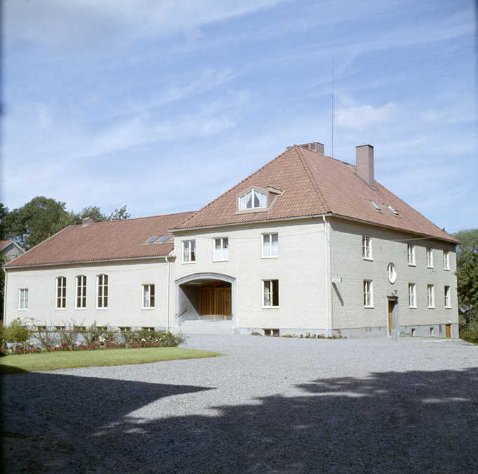 Östra Församlingshem. Fototid: 600714.