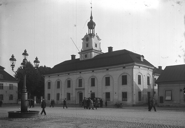 Rådhuset. Fototid: 1924.