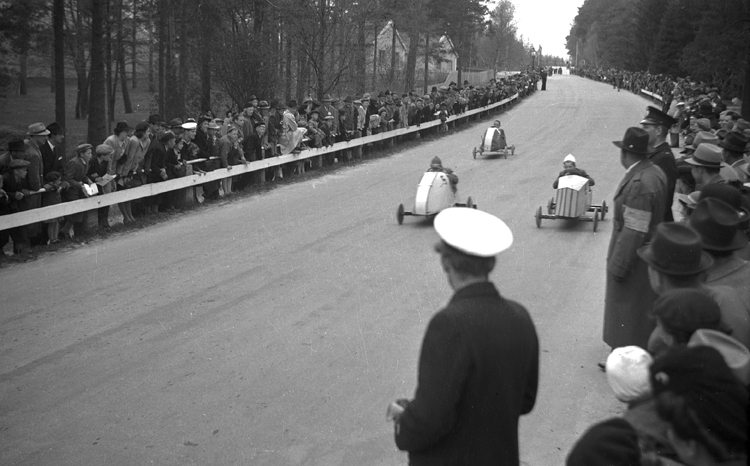 Pojkracertävling, lådbilsrally. 1944-05-18.