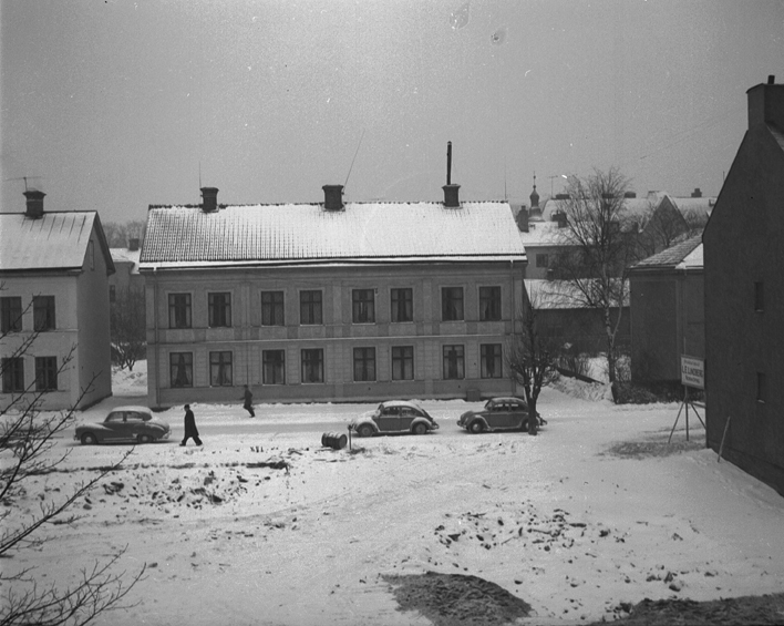 Gårdsinteriör Fruängsgatan 39. Fototid: 1957.