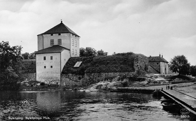 Nyköping. Nyköpings Hus. Fiskbron. Fototid: 193...