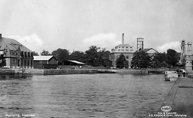 Hamnen Nyköping. Fototid: 1920-1934.