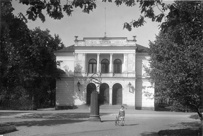 Nyköpings teater. Fototid: 1917-1965.