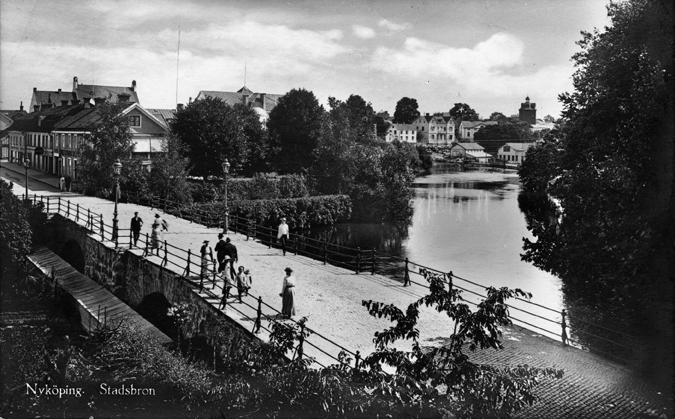 Nyköping. Stadsbron. Fototid: 1906-1920.