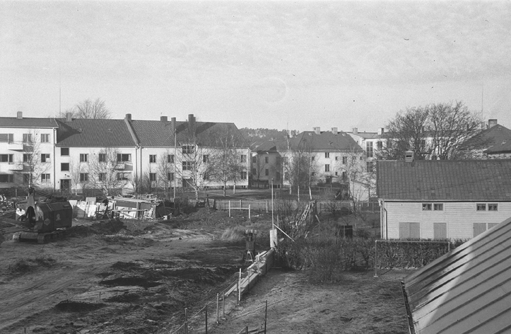 Repslagaregatan 1 och 3. Fototid: 1948.