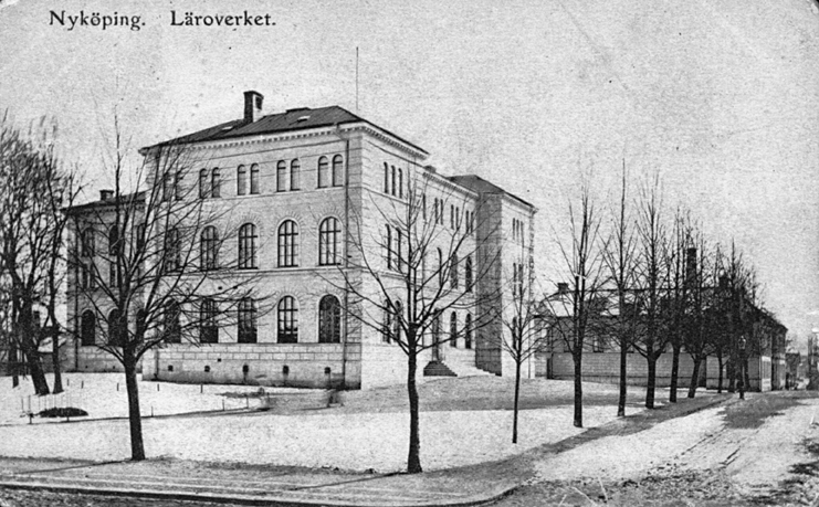 Nyköping. Läroverket. Fototid: 1900-1907.