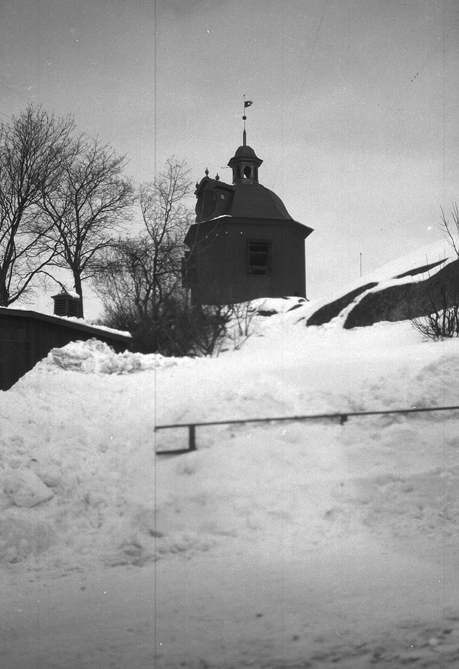 Östra klockstapeln. Fototid: 1922-1968.