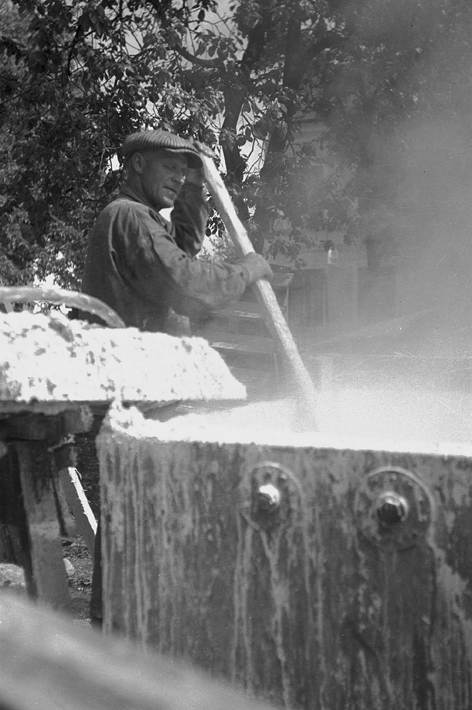 Byggnadsarbetare. Fototid: 1945.