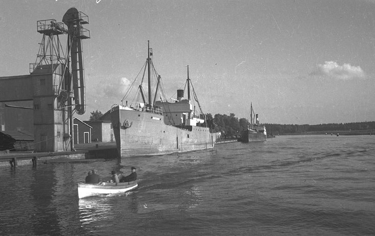 Nyköpings hamn. Fototid: 1933.