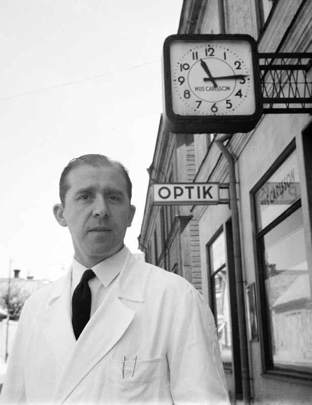 Gösta Karlsson, Optiker. Fototid: 1958-1965.
