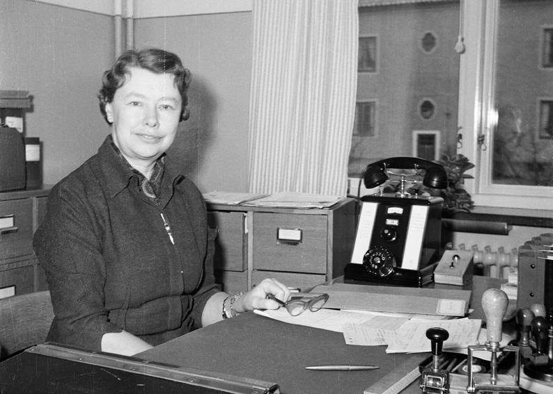 Fru Kaudern, Arbetsförmedlingen. Fototid: 1959.
