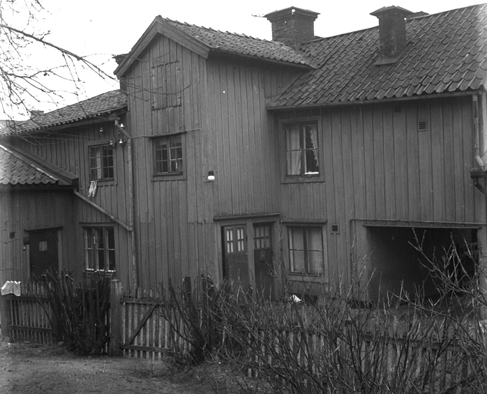 Gårdsinteriör Brunnsgatan 14. Fototid: 1959.