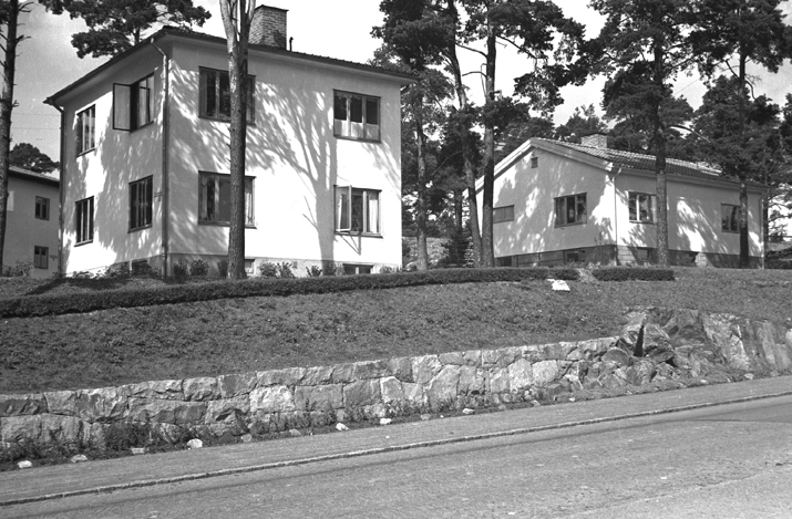 Stockholmsvägen, Norrbackevägen. Östra Villastan. 