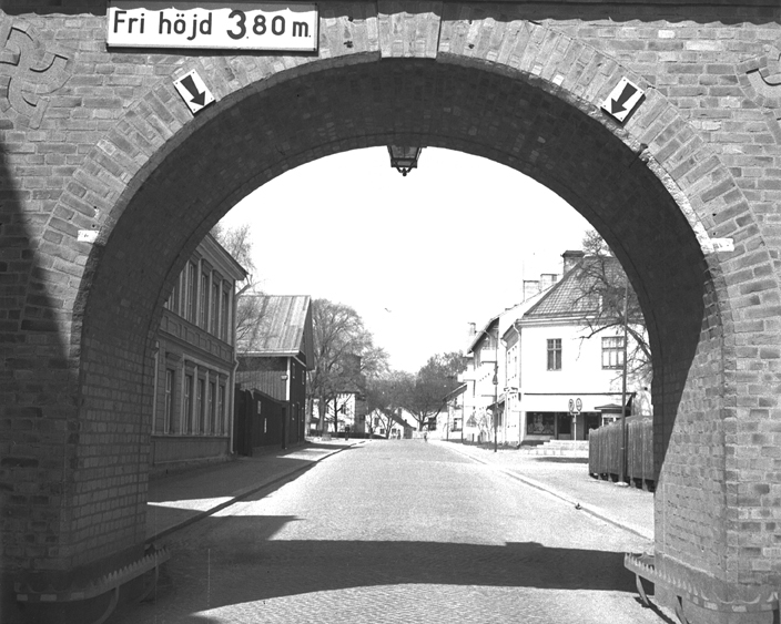Folkungavägen från NK mot Östra Trädgårdsgatan.