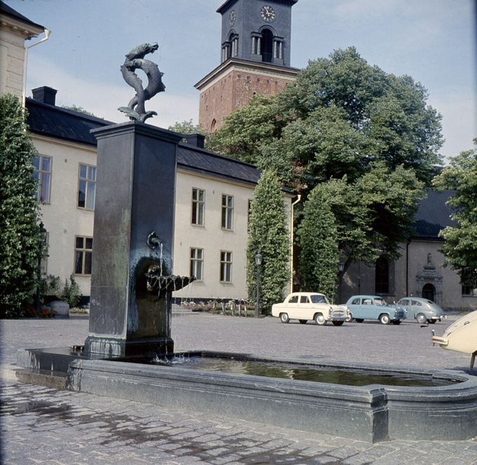 Stora Torget /Torgbrunn. Fototid: 570811.