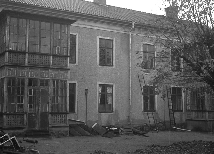 Gårdsinteriör Brunnsgatan 45-47. Fototid: 1959.
