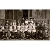 NKBFA EA09 - Gamla kyrkskolan småskoleklass 1910-1915